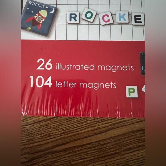 Janod My Magnetic Alphabet Book - Picture 3 of 6
